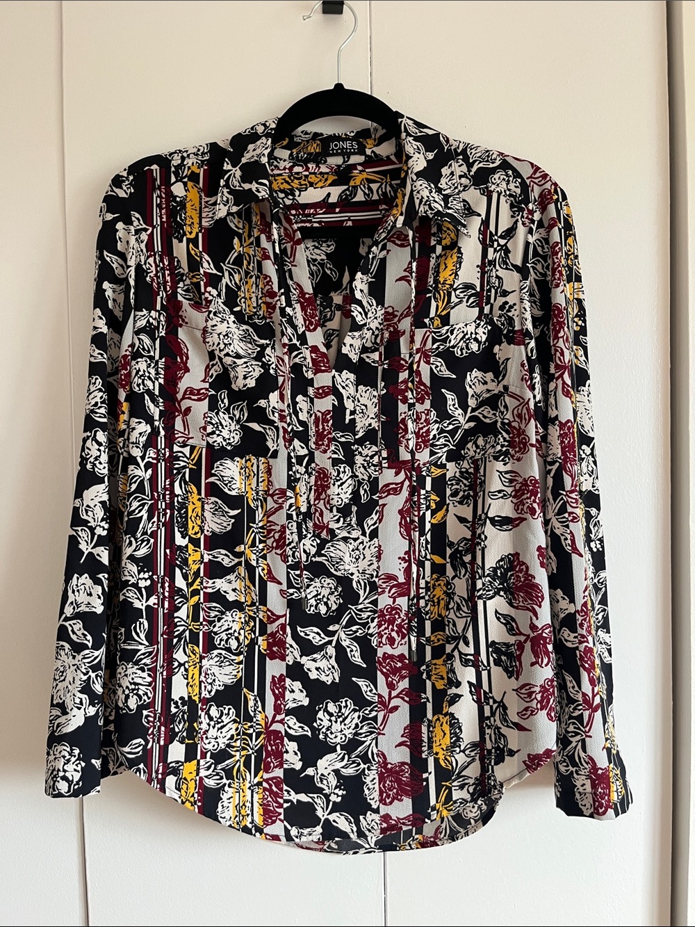 Jones New York multicolour striped floral blouse